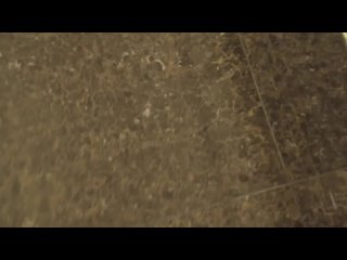 video девушка переодевалась прямо на своем рабочем месте sex