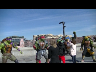 video секс у моста она эротической сессии ниньдзя она словила кайф и зажала между ног болшой твердый велик sex