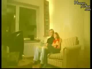 video девушка прикалывается над своим бойфрендом sex