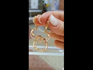 video 按摩棒插入扭动一会工夫就出水白色粘液粘到了棒棒 vid 63061127 070131 339 mp4 sex