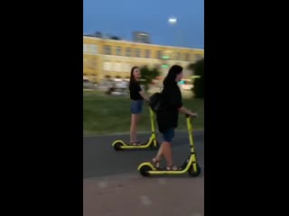video 爱足美脚社美脚踩踏社区字母圈艾斯爱慕免费视频大全女王踩踏免费视专区提供国内s img 0967 mov sex