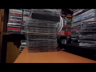 video huge коллекция лицензионных cdmp3 дисков black sabbaththe beatlesdeep purpleiggy poperic sex