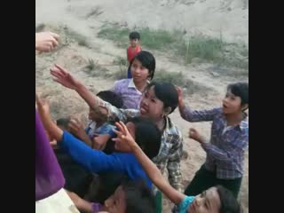 video 逼毛浓密淫骚大波网红多多小树林演绎西游记勾引师父唐憎啪啪被三个徒弟轮番性报复 vid 321330409 040228 558 mp4 sex