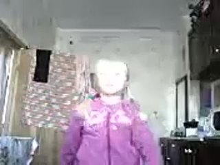 video девочка танцует со шваброй sex