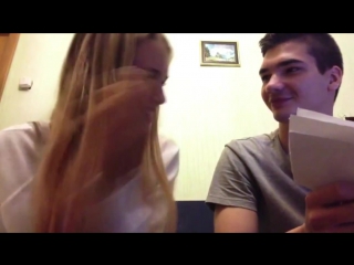 video жестьдевушка просит полизать ей попу sex