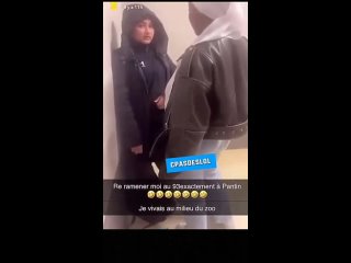 video une adolescente a été rouée de coups par une jeune fille et la scène a été diffusée sur les réseaux sociaux sex