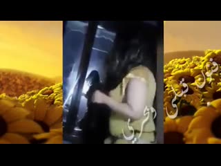 video دعيني يا سيدتي اسرق من بين شفتيك قبله اولها خجل وثانيها عشق وثالثها شغف ونهايتها ملابس تتساقط على الأرض sex