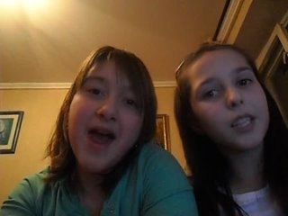 video две сумашетшие девчёнки прикалываются sex