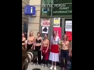 video сие действо происходит в польше слабонервным не смотреть upd действо прошлогоднее но всё равно смешно sex