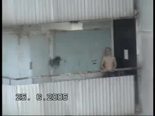 video парень дрочит на балконе девченки видят и балдеют sex