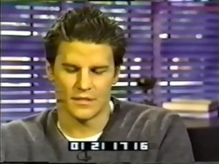 video интервью джосс уидон сара мишель геллар дэвид бореаназ 1998 sex